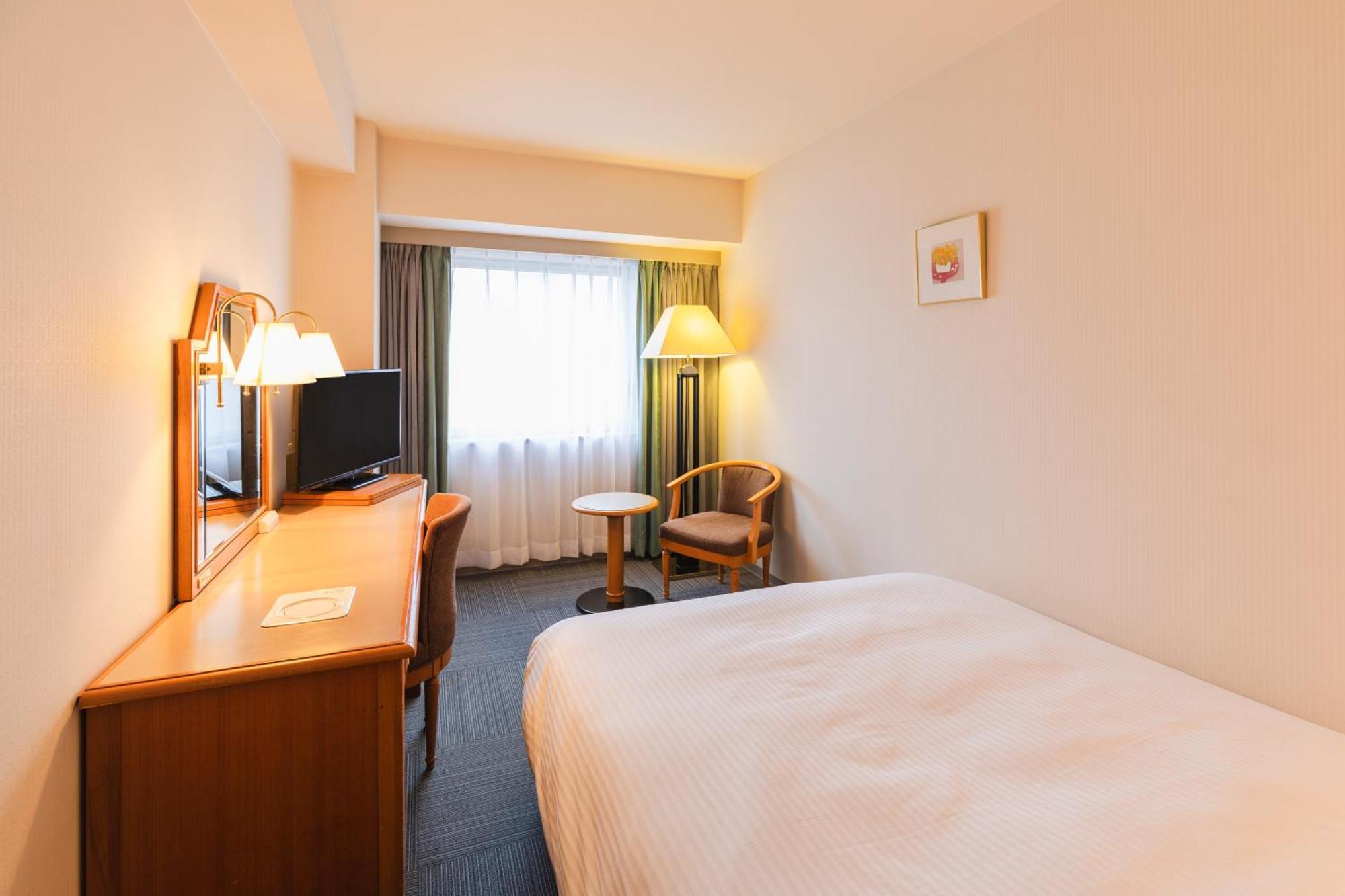 Hotel Sunroute Niigata Exterior photo