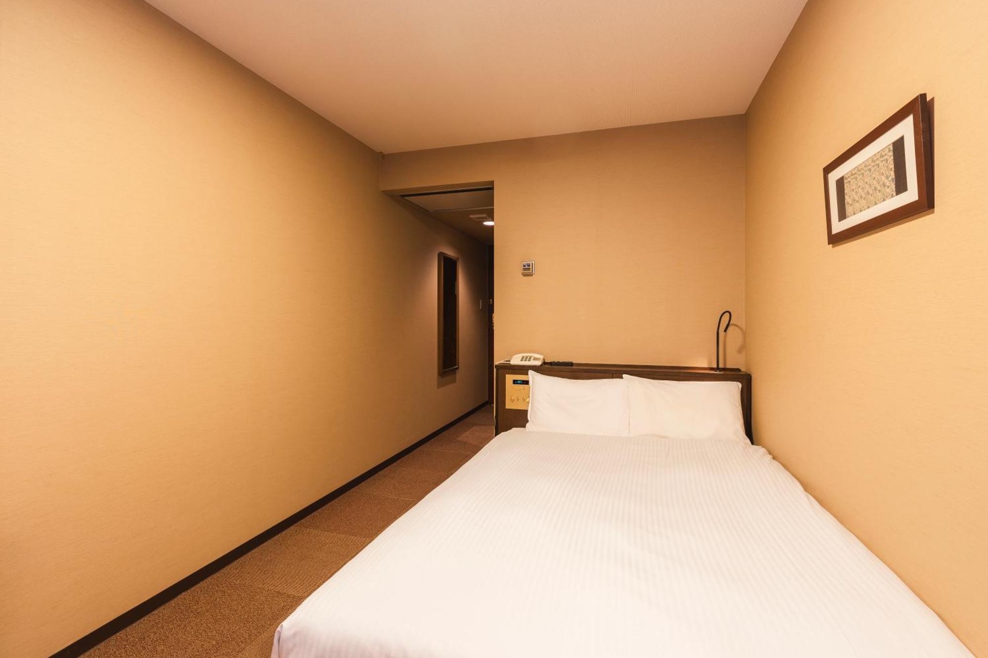Hotel Sunroute Niigata Exterior photo