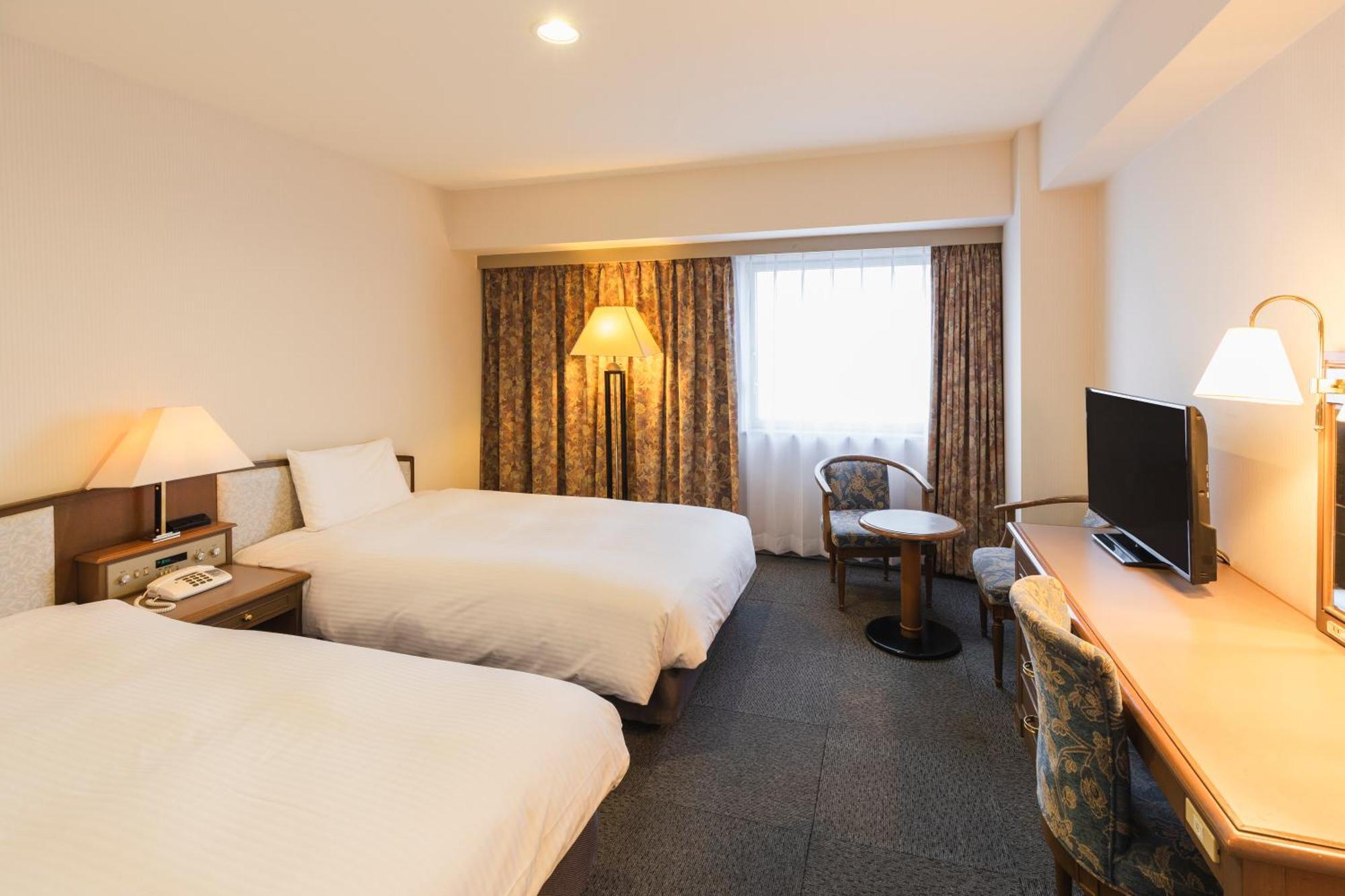 Hotel Sunroute Niigata Exterior photo