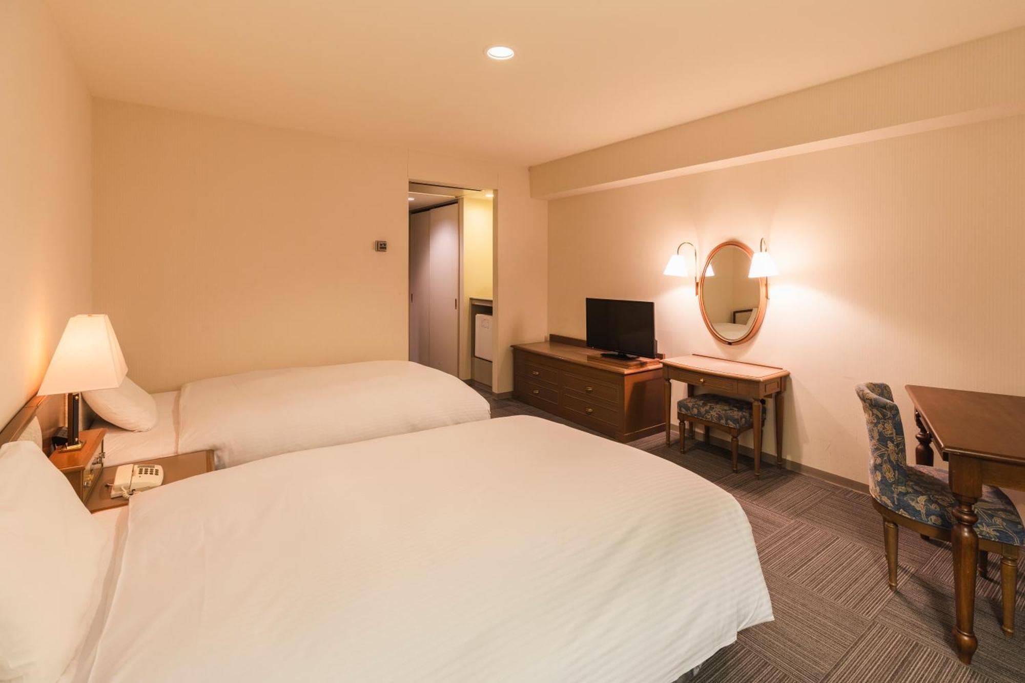 Hotel Sunroute Niigata Exterior photo