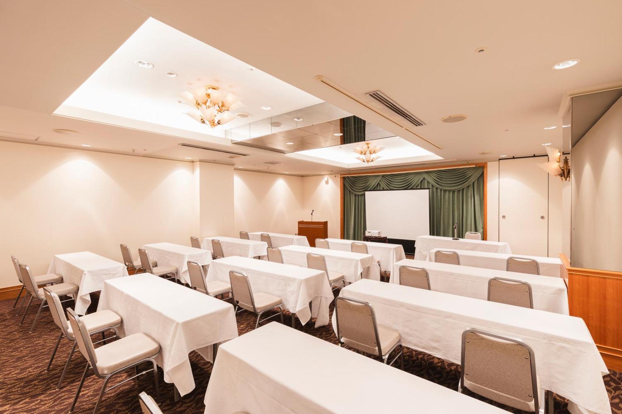 Hotel Sunroute Niigata Exterior photo